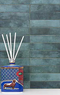 Background tile, Color navy blue, Glazed porcelain stoneware, 7x28 cm, Finish matte